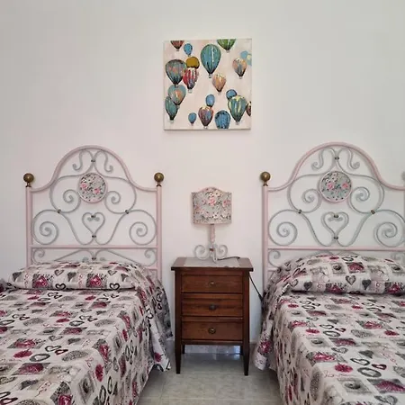 Mandralisca Holidays - Luxury *