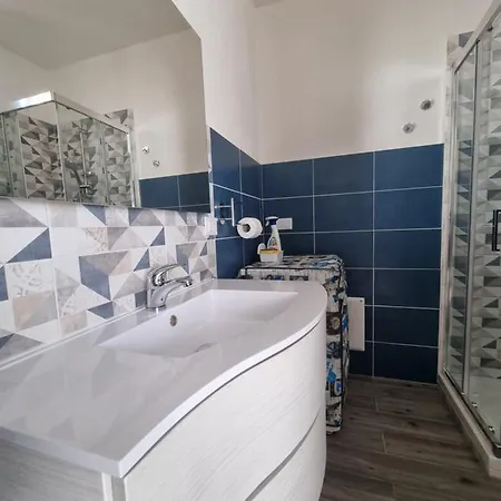 Apartment Mandralisca Holidays - Luxury